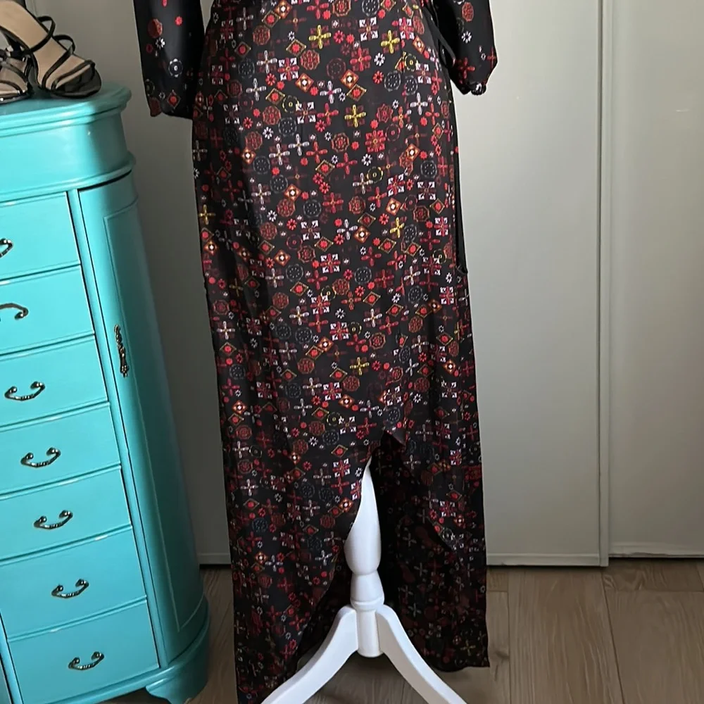 Express Women’s Floral Maxi Dress Striking High Low Surplice Faux Wrap V-Neck - Picture 10 of 13